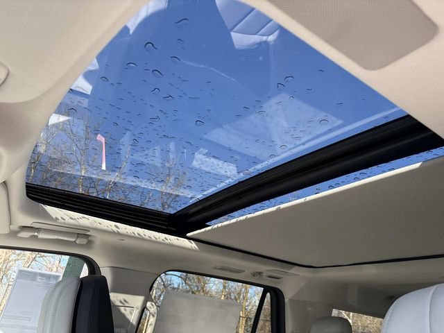 New 2026 Lincoln Navigator L Reserve w/ Jet Appearance Package AWD/4WD image 24