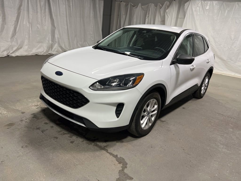 Used 2022 Ford Escape SE w/ Convenience Package image 3