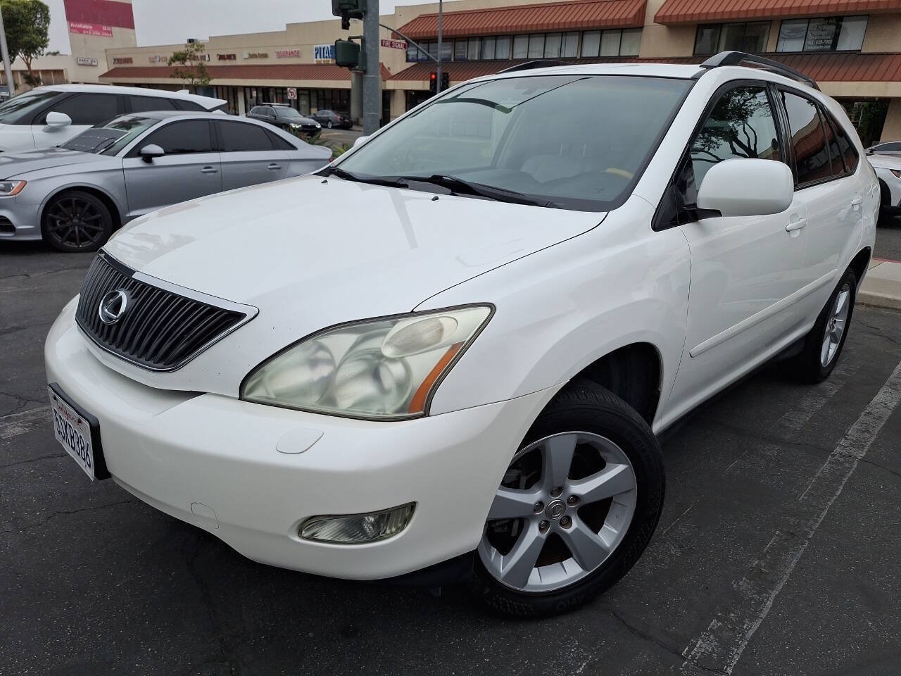 Used 2006 Lexus RX 330 AWD w/ Premium Plus Pkg image 1