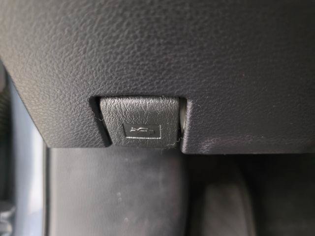 Used 2017 Toyota Corolla LE FWD image 22