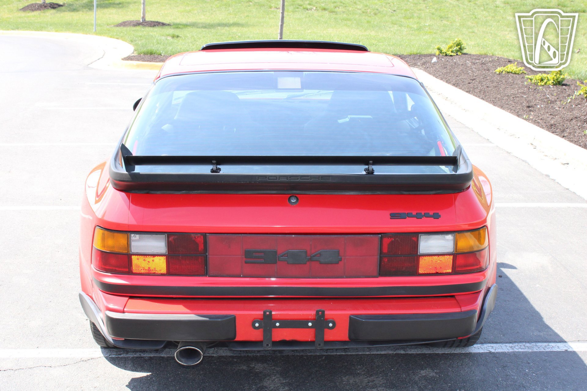 Used 1988 Porsche 944 Coupe RWD image 4