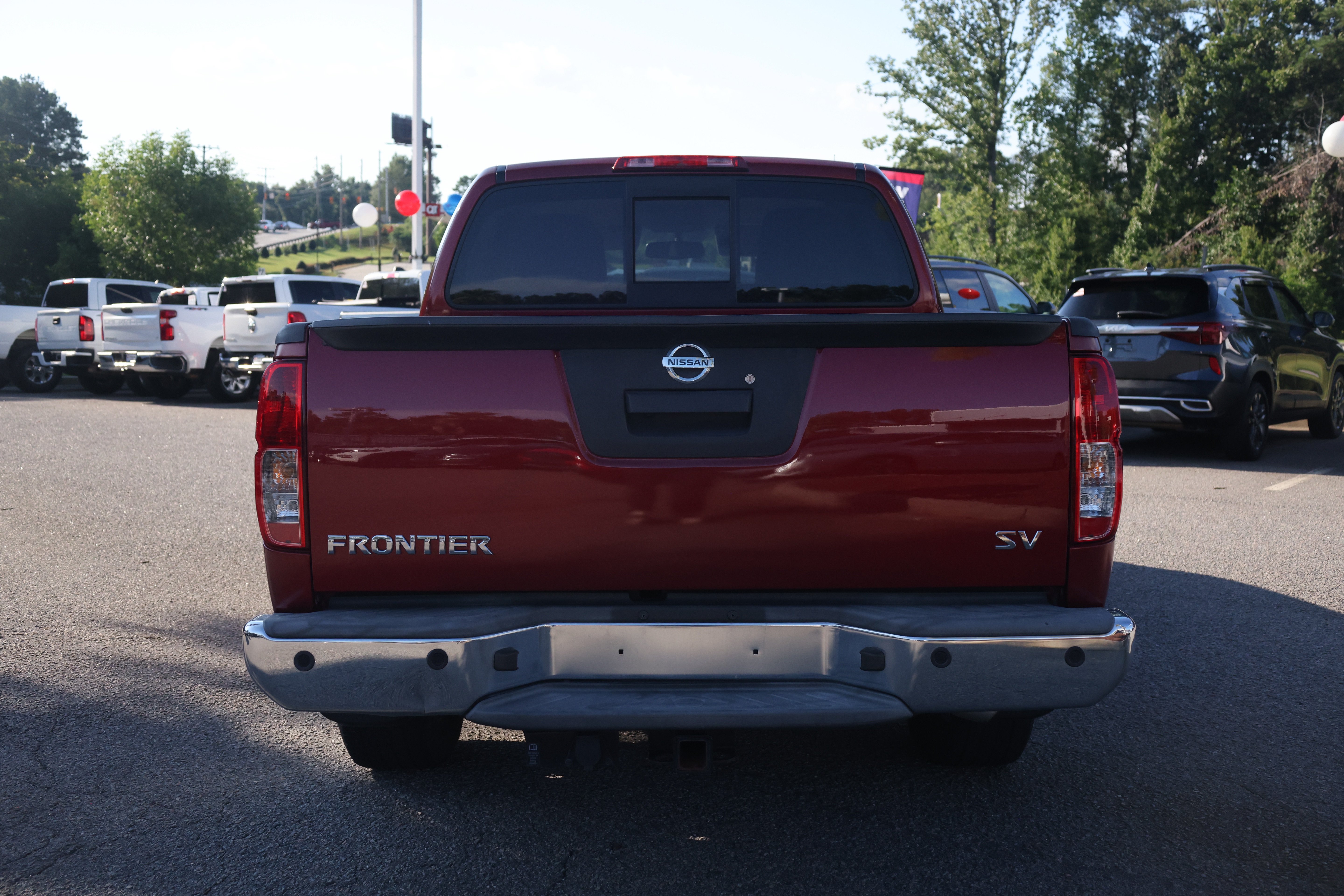 Used 2019 Nissan Frontier SV w/ Value Truck Package RWD image 4