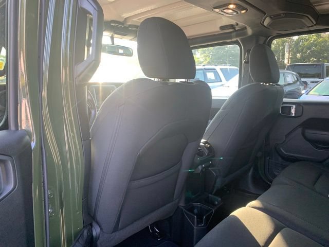 Used 2022 Jeep Wrangler Unlimited Sport AWD/4WD image 20