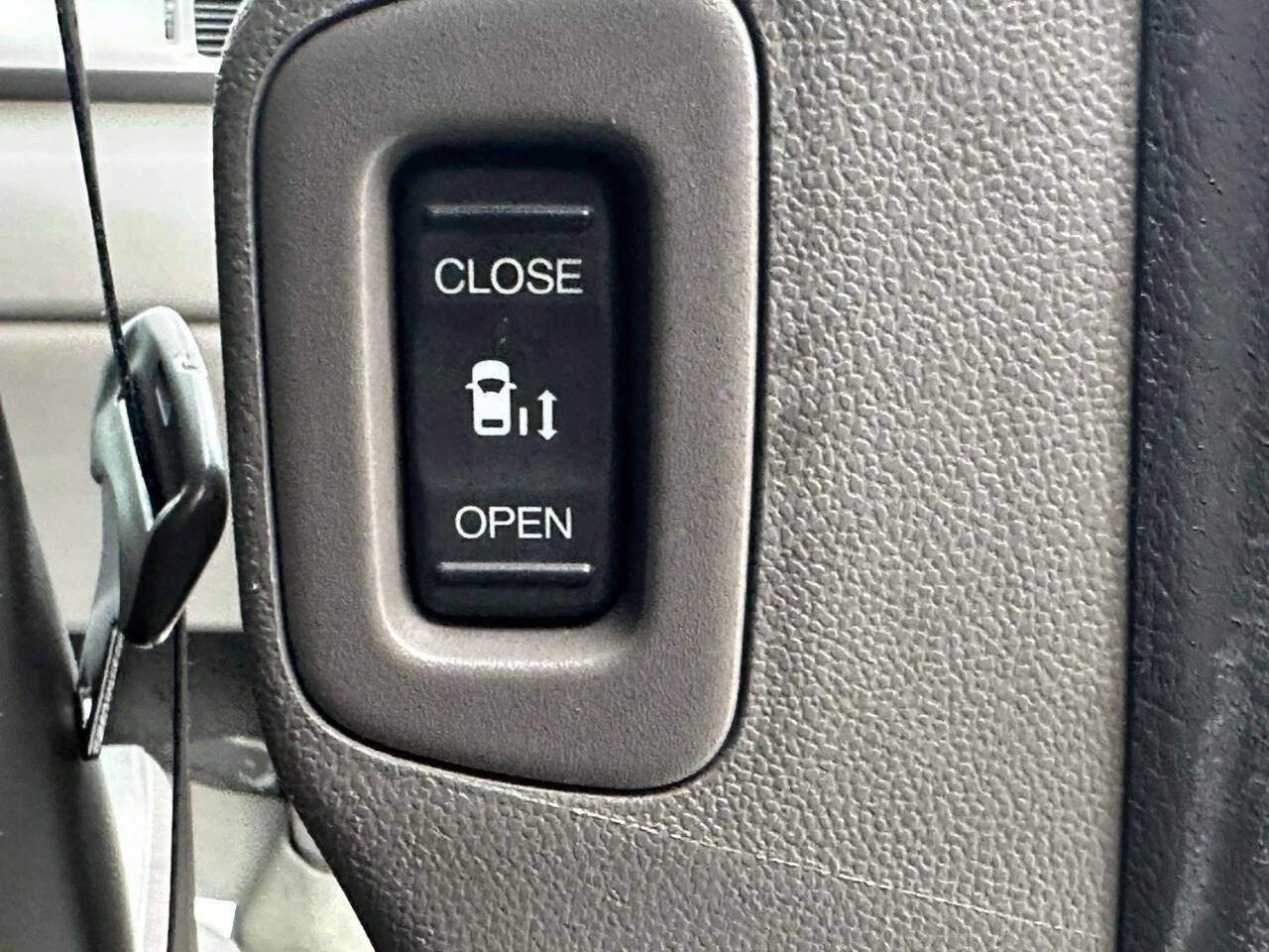 Used 2016 Honda Odyssey Touring Elite image 28