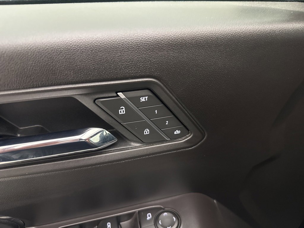 New 2025 GMC Canyon AT4 w/ AT4X Package image 22