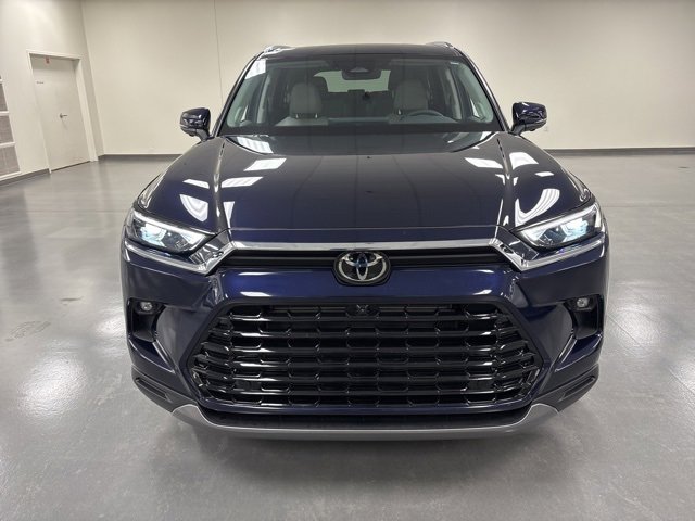 Used 2025 Toyota Grand Highlander AWD Hybrid image 2