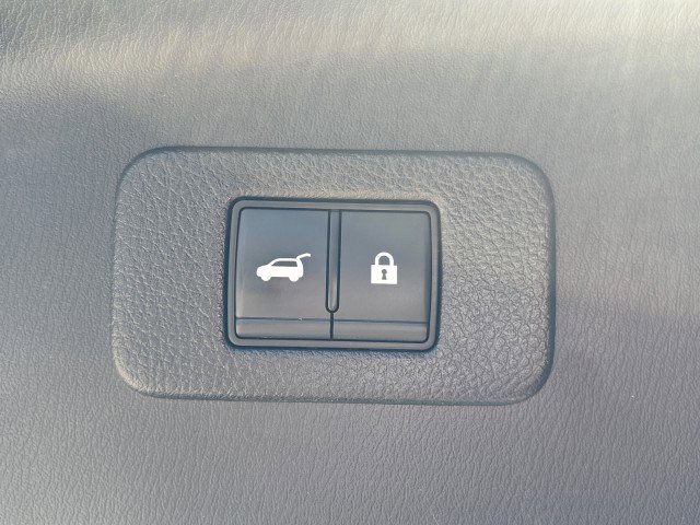 Used 2023 Nissan Armada SL image 34