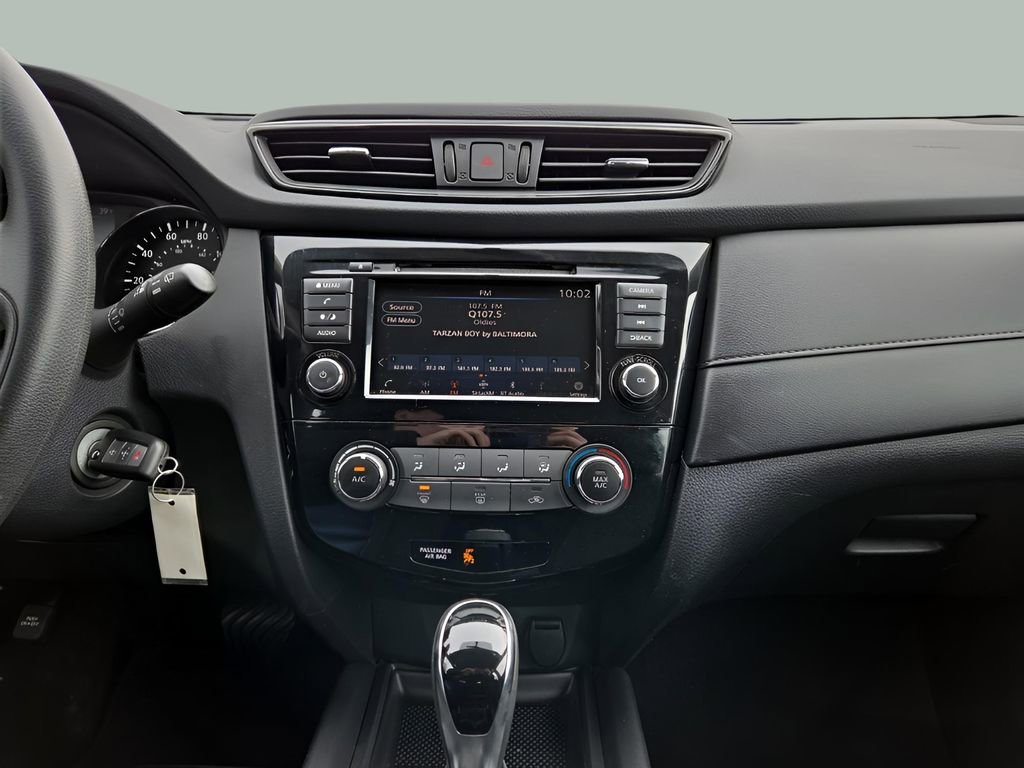 Used 2018 Nissan Rogue S image 15