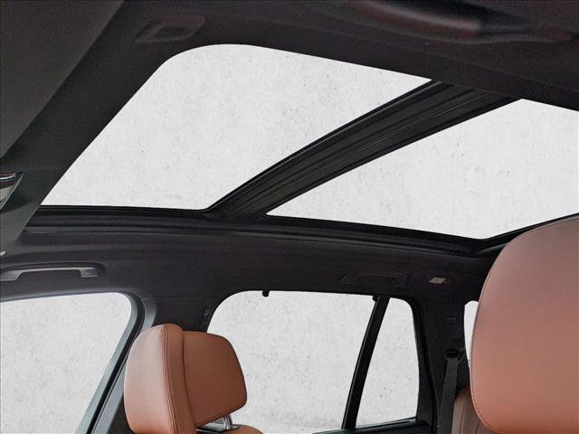 New 2026 BMW X5 xDrive50e image 15