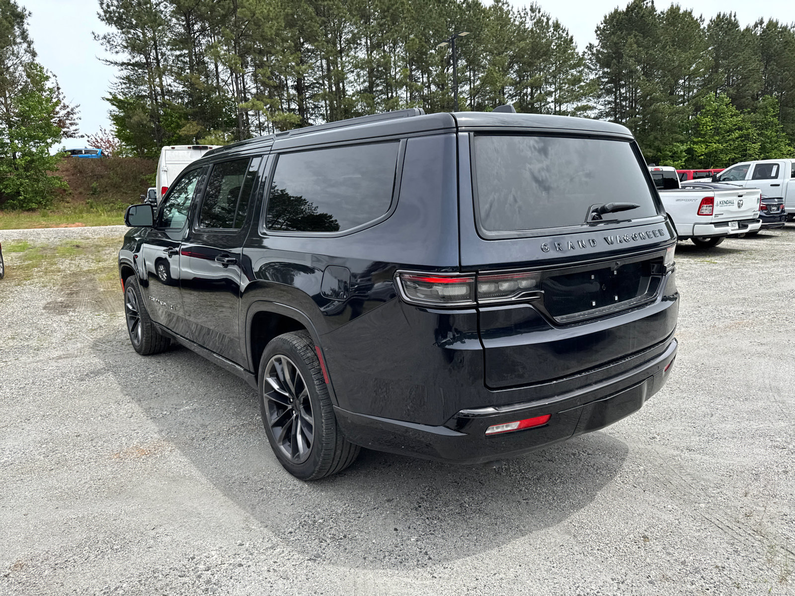 Certified 2025 Jeep Grand Wagoneer L Series III w/ Quick Order Packagew 28T AWD/4WD image 10