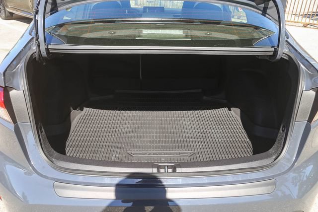 Used 2026 Toyota Corolla LE image 27