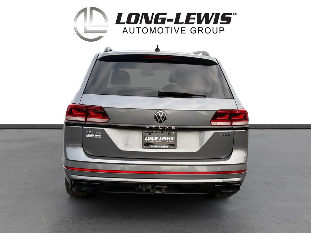 Certified 2023 Volkswagen Atlas SEL R-Line image 3