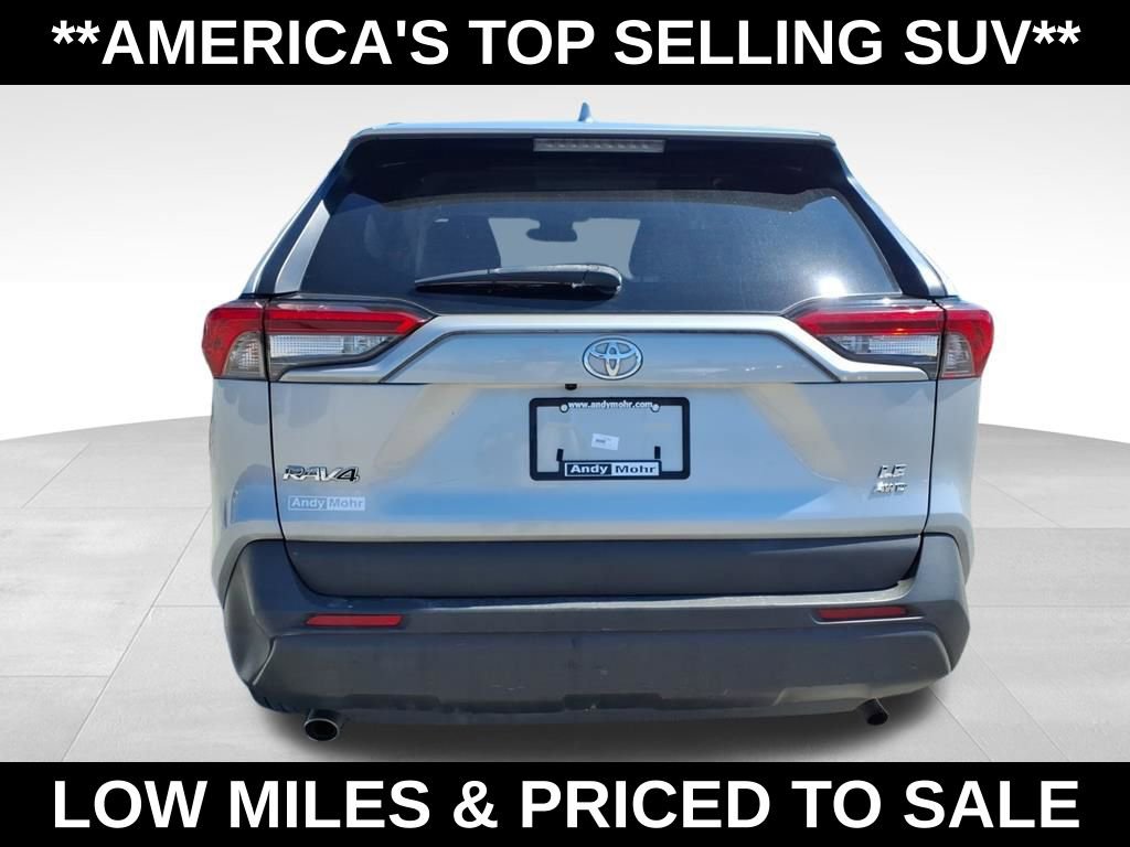 Used 2019 Toyota RAV4 LE w/ All Weather Liner Package image 7