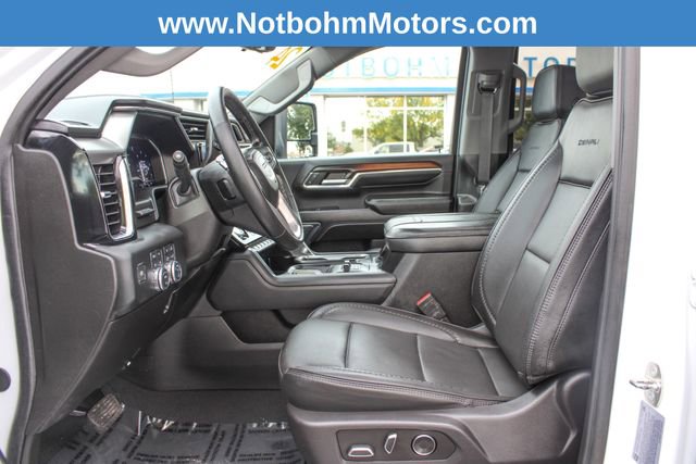 Used 2024 GMC Sierra 3500 Denali w/ Denali Reserve Package image 21