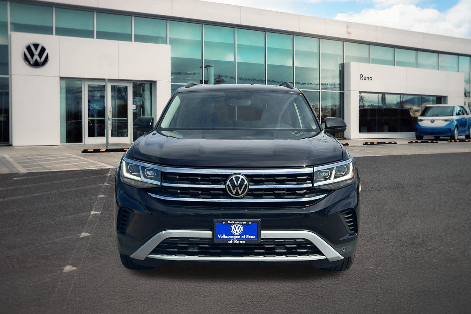 Used 2022 Volkswagen Atlas SE image 2