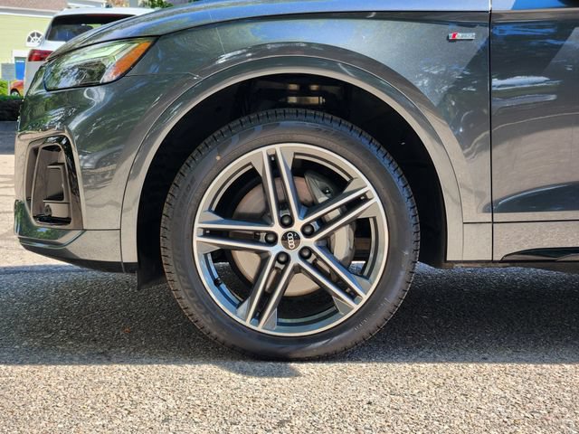 Used 2022 Audi Q5 e Premium Plus AWD/4WD image 8
