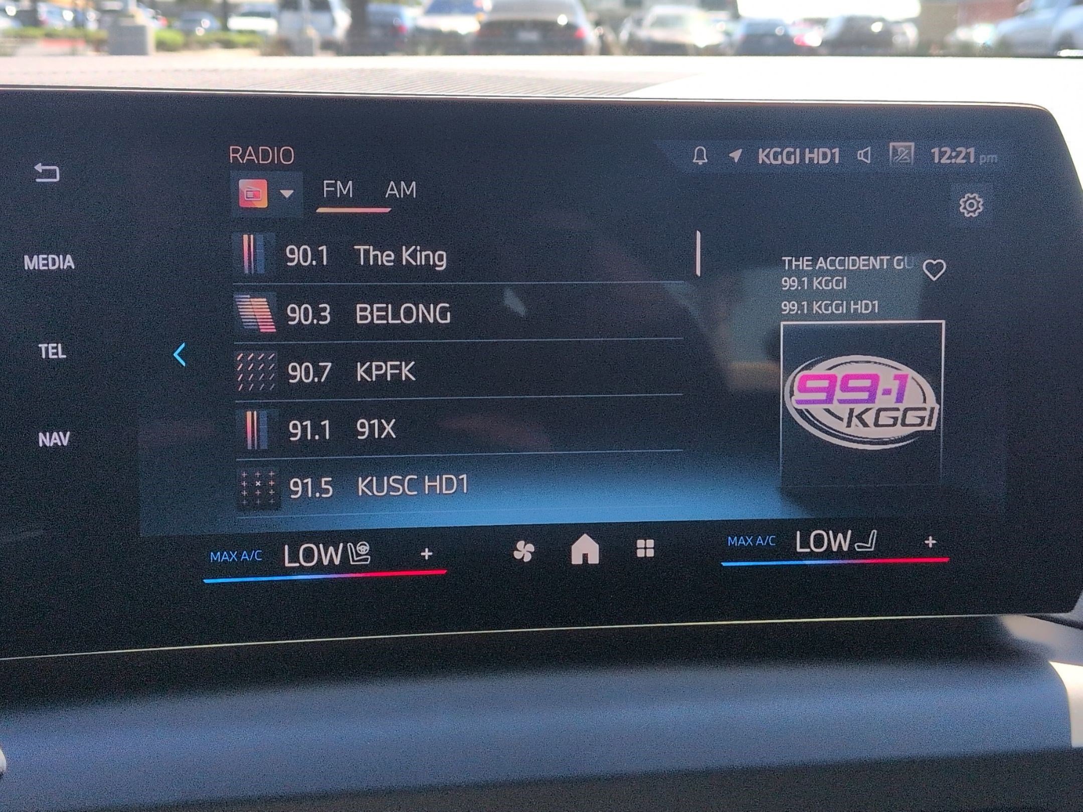 Used 2025 BMW 228i xDrive w/ Premium Package image 23