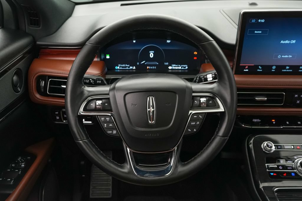 Used 2023 Lincoln Nautilus Reserve w/ Equipment Group 201A FWD image 13