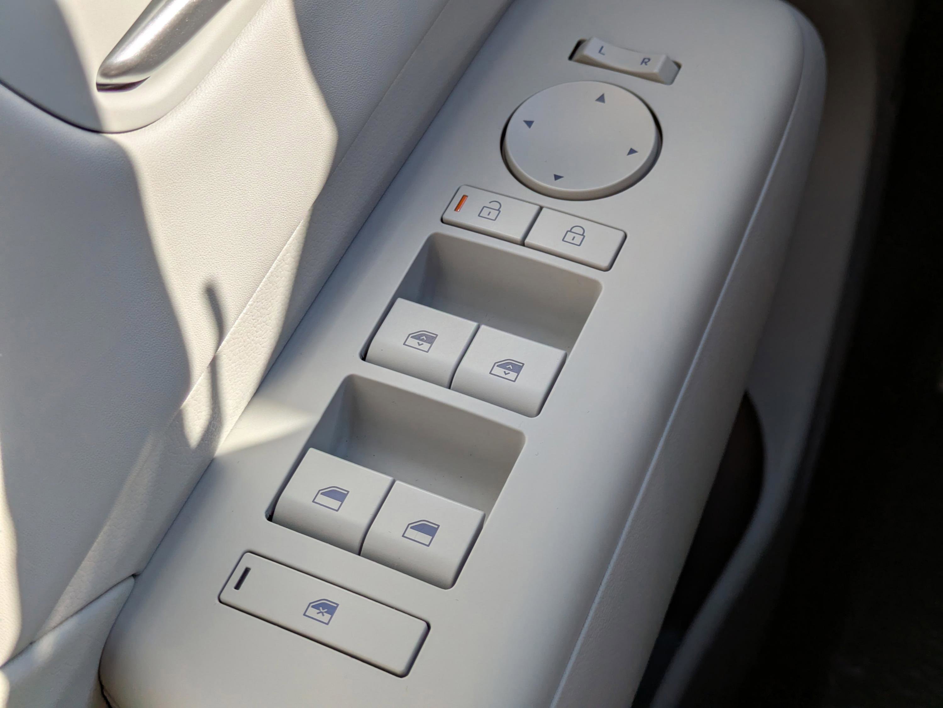 New 2026 Hyundai Kona Limited image 25