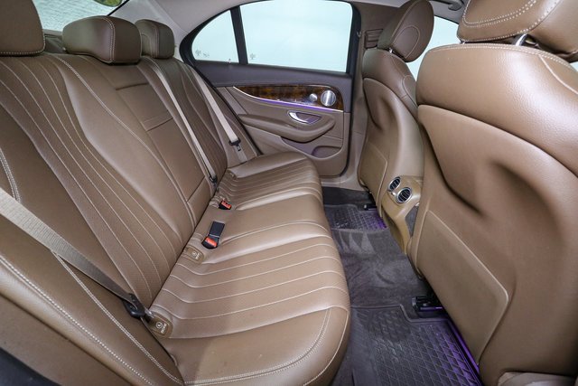 Used 2017 Mercedes-Benz E 300 4MATIC image 20
