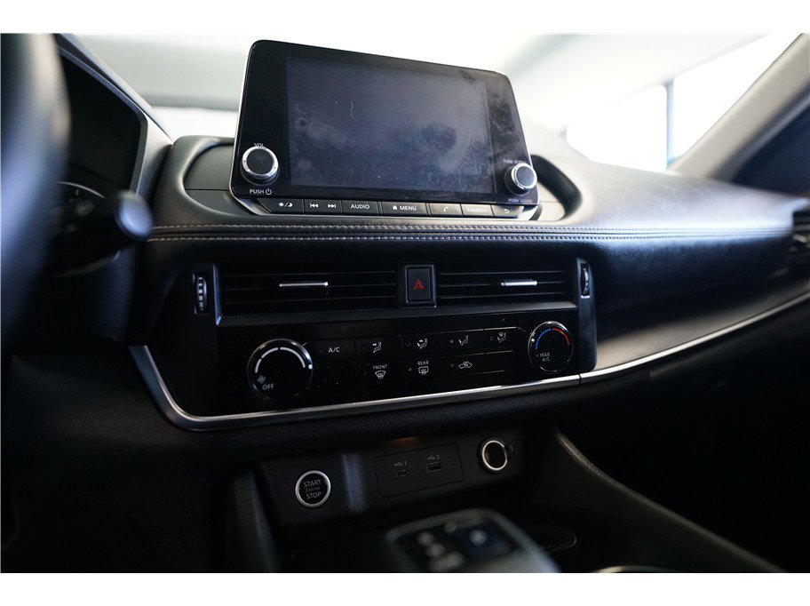 Used 2021 Nissan Rogue S FWD image 19
