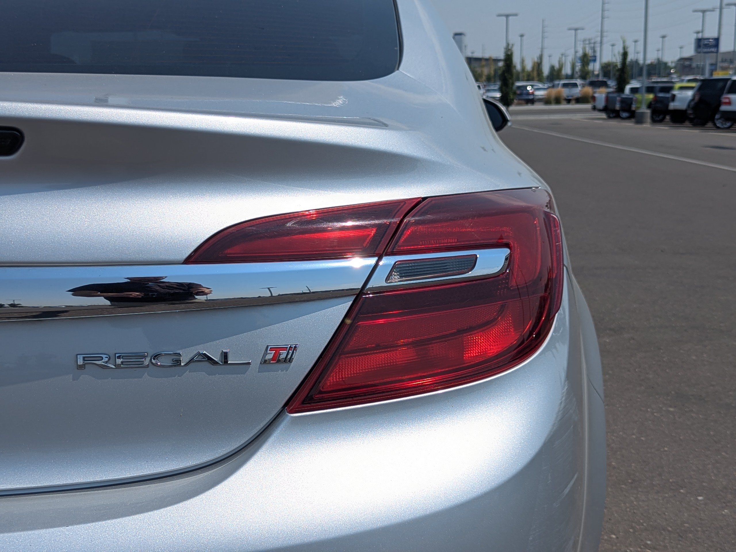 Used 2015 Buick Regal Premium FWD image 44