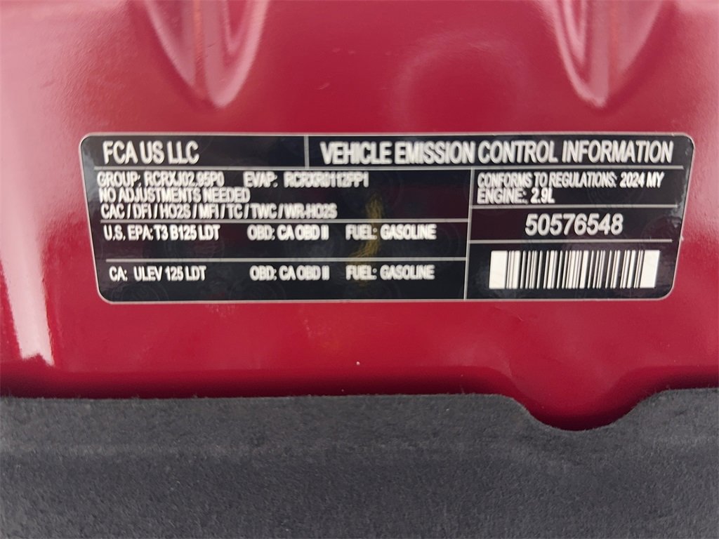 Used 2024 Alfa Romeo Stelvio Quadrifoglio w/ Active Assist Plus Package image 57