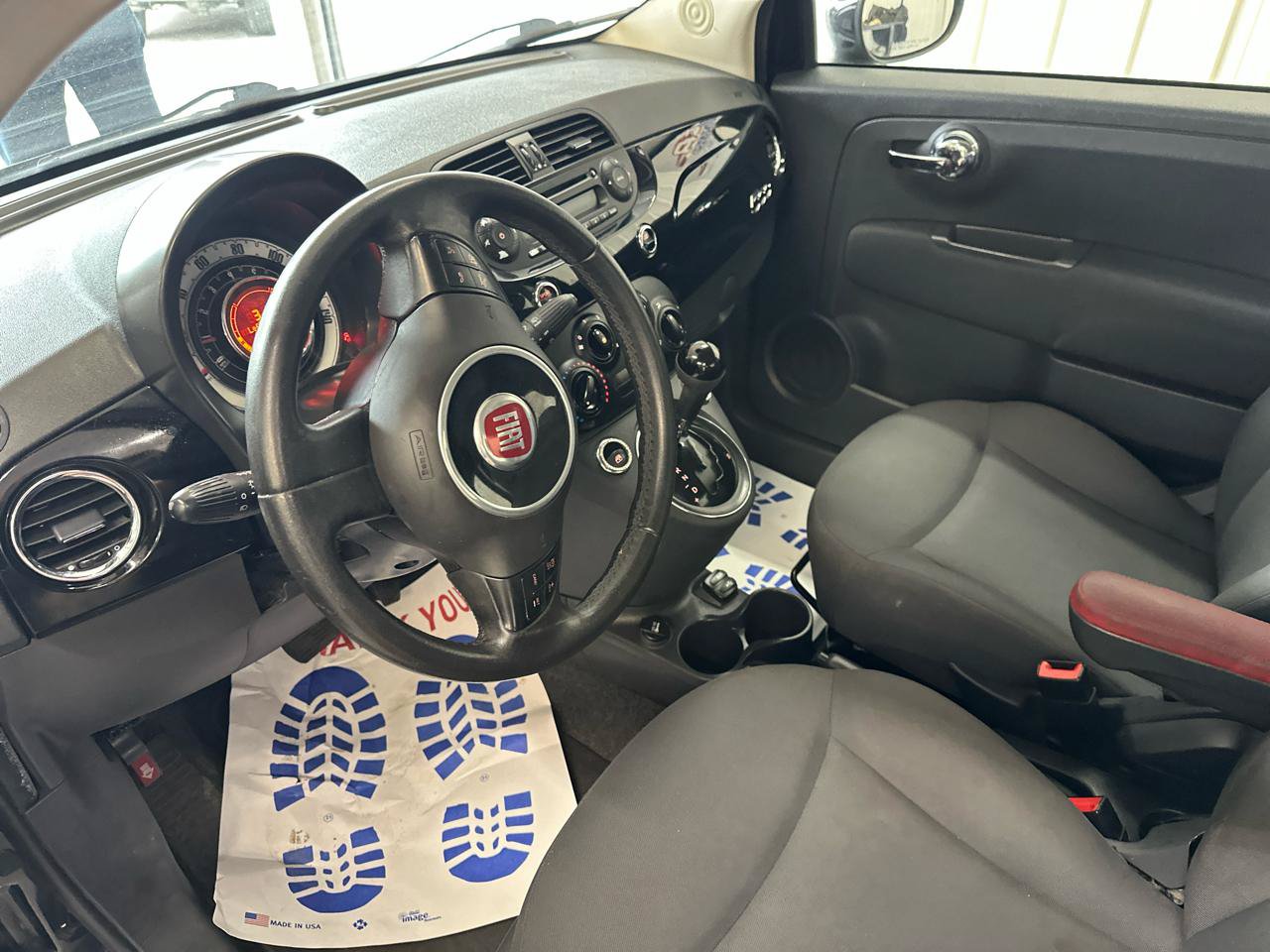 Used 2015 FIAT 500 Pop FWD image 11