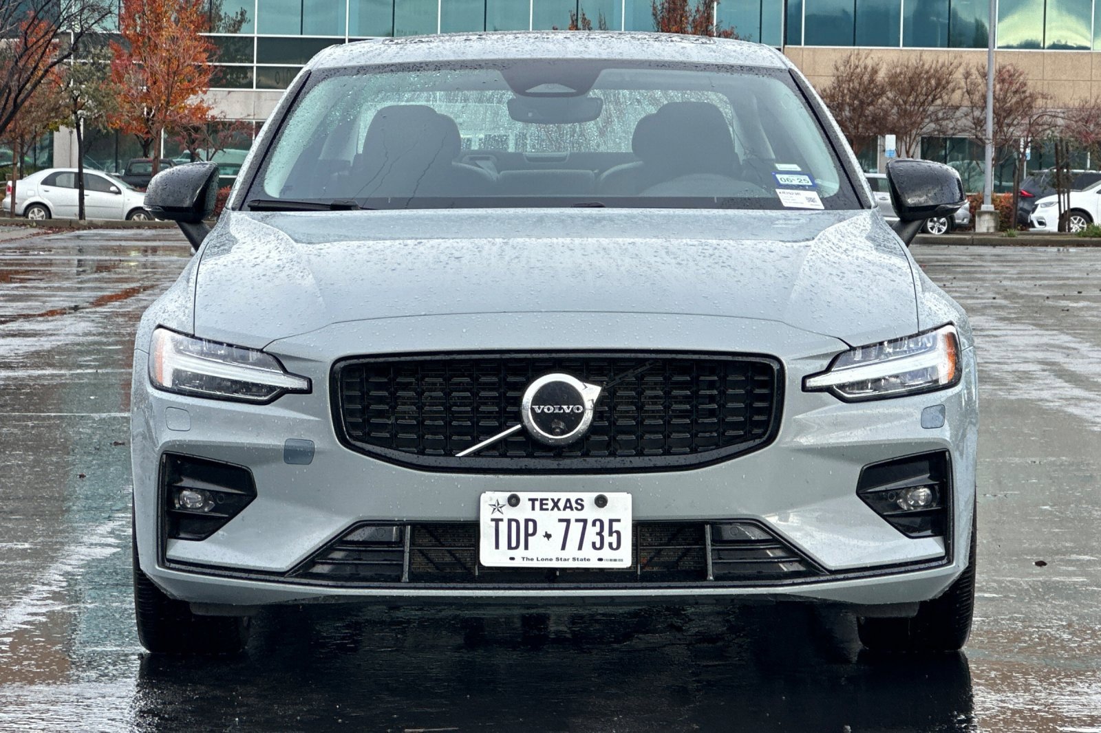 Used 2024 Volvo S60 B5 Plus image 9