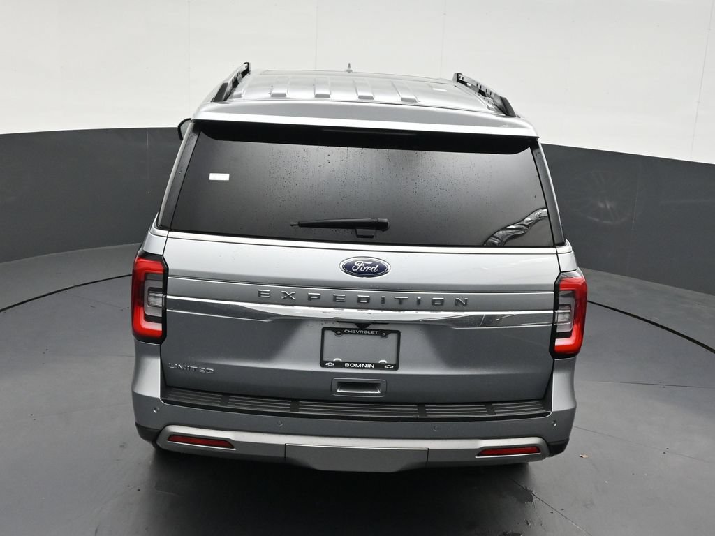 Used 2023 Ford Expedition Limited AWD/4WD image 18