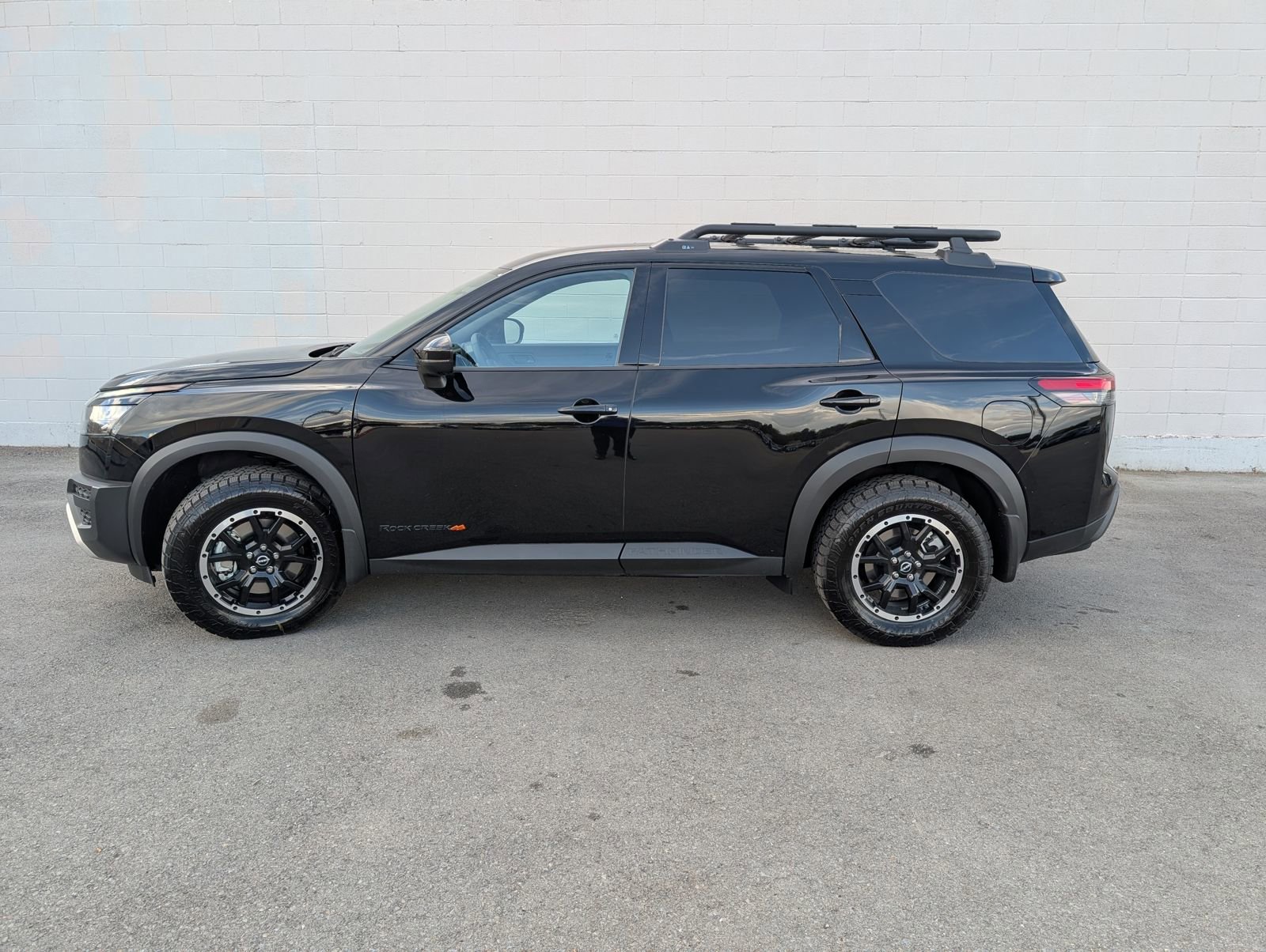 New 2025 Nissan Pathfinder Rock Creek image 7