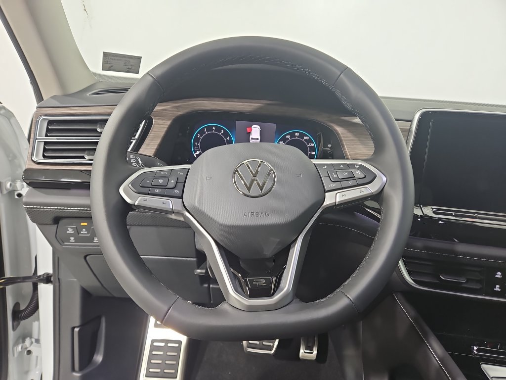 New 2026 Volkswagen Atlas SEL Premium R-Line AWD/4WD image 14
