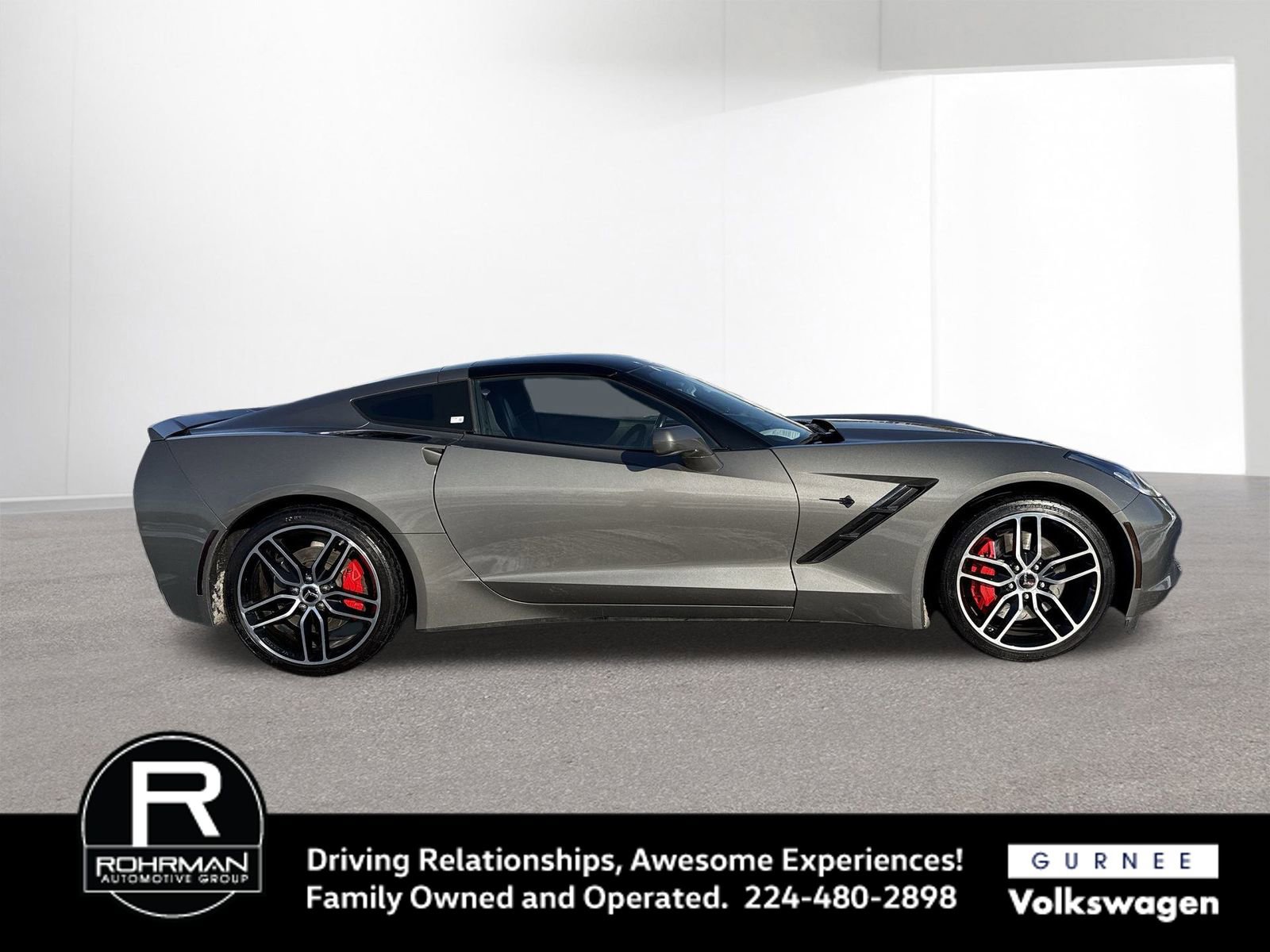 Used 2015 Chevrolet Corvette Stingray Coupe w/ Carbon Flash Badge Package image 11