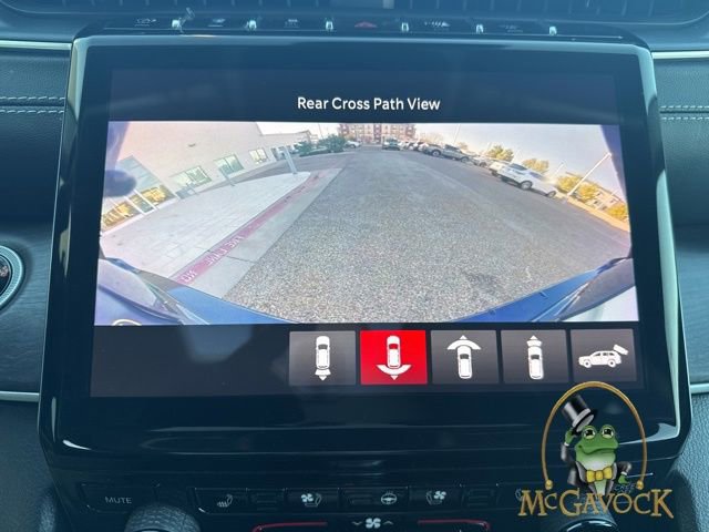 Used 2022 Jeep Grand Cherokee Limited w/ Luxury Tech Group II RWD image 27