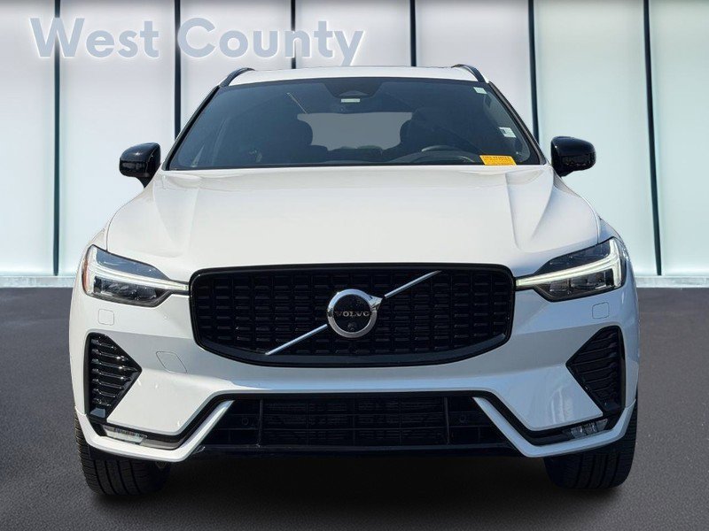 Certified 2024 Volvo XC60 B5 Ultimate w/ Climate Package AWD/4WD image 9