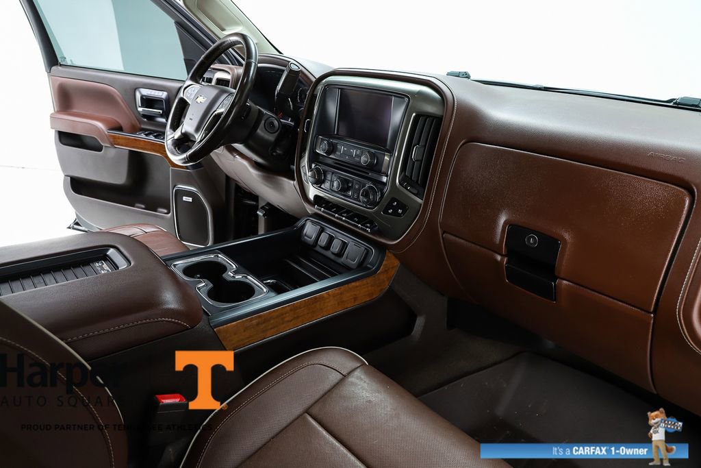 Used 2018 Chevrolet Silverado 1500 High Country image 32