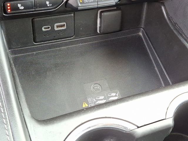 Used 2022 Chevrolet Suburban LT image 26