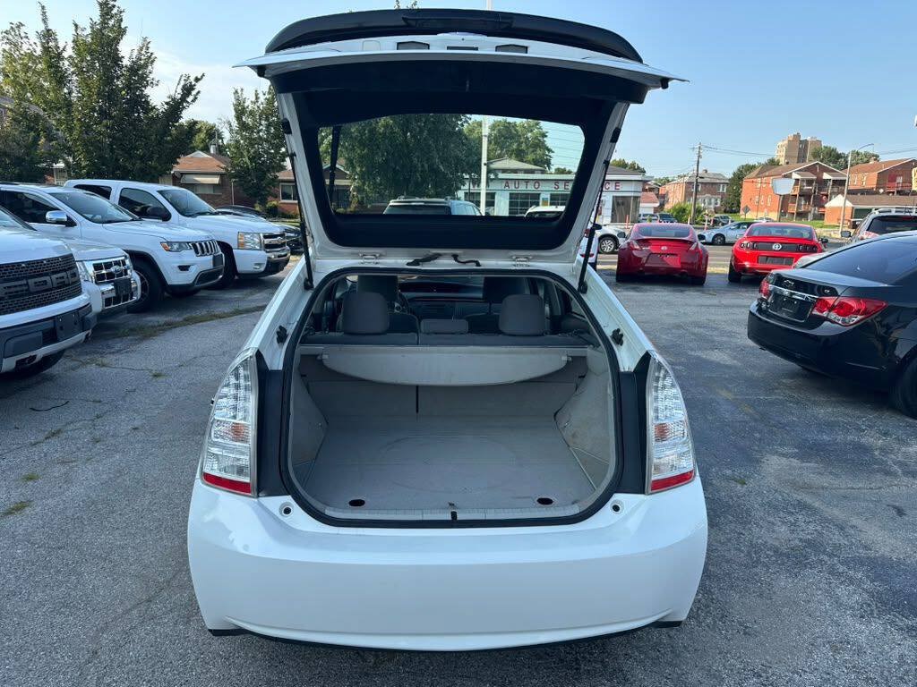 Used 2010 Toyota Prius FWD image 8