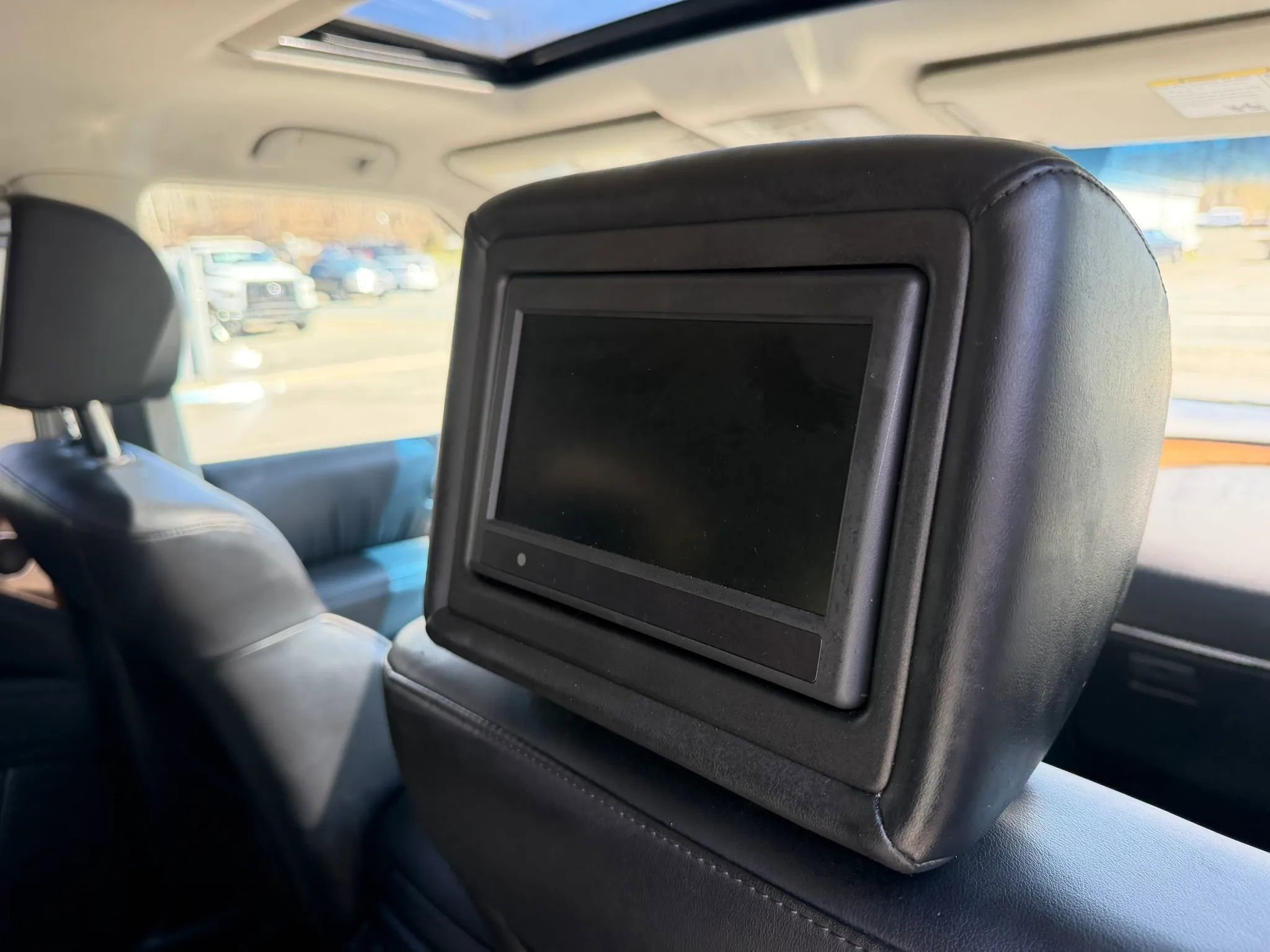 Used 2012 INFINITI QX56 4WD w/ Theater Pkg image 21