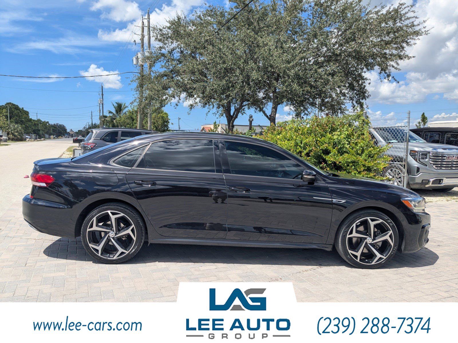 Used 2021 Volkswagen Passat 2.0T R-Line image 2