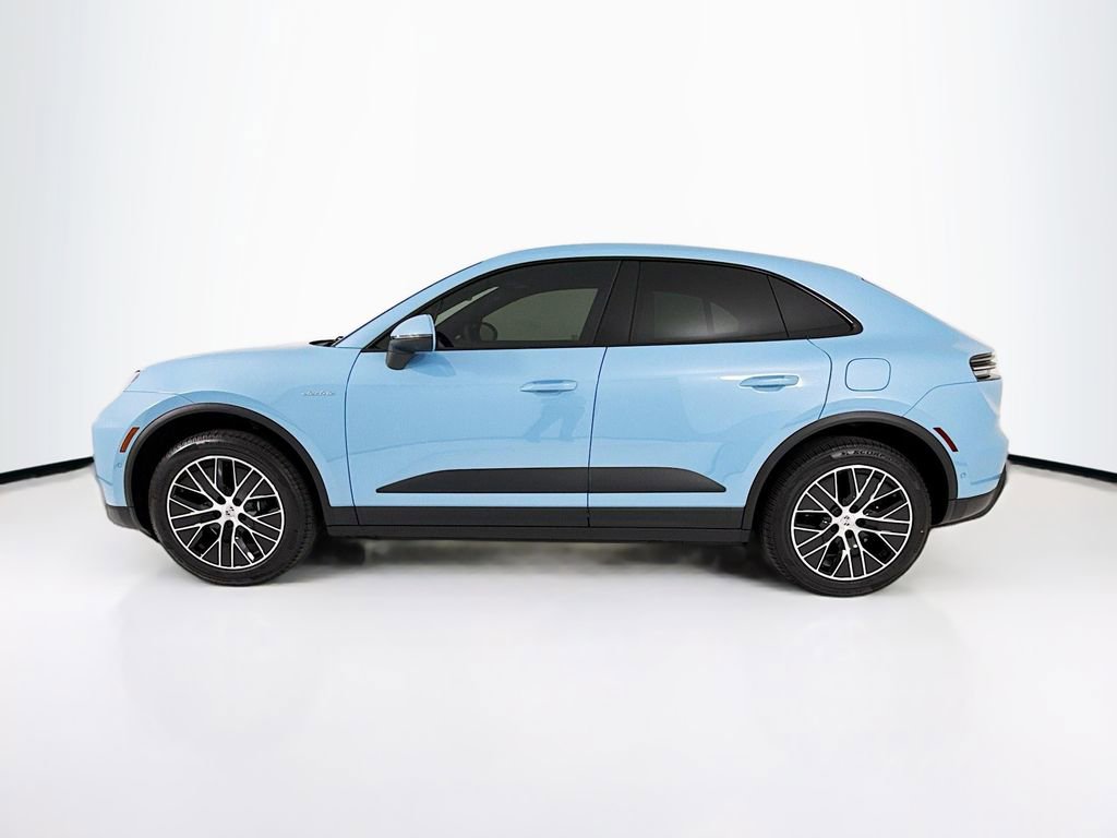New 2026 Porsche Macan Electric image 2