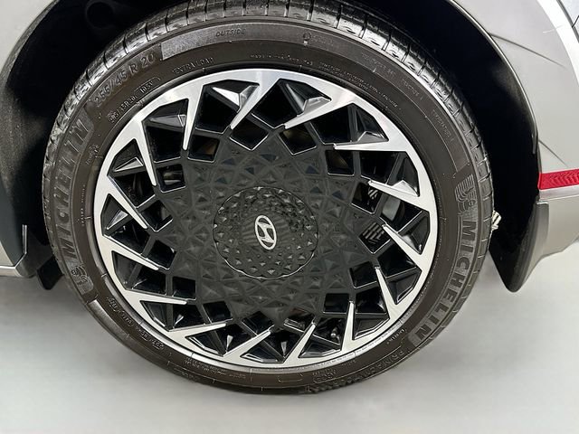 Used 2023 Hyundai Ioniq 5 Limited w/ Cargo Package image 32