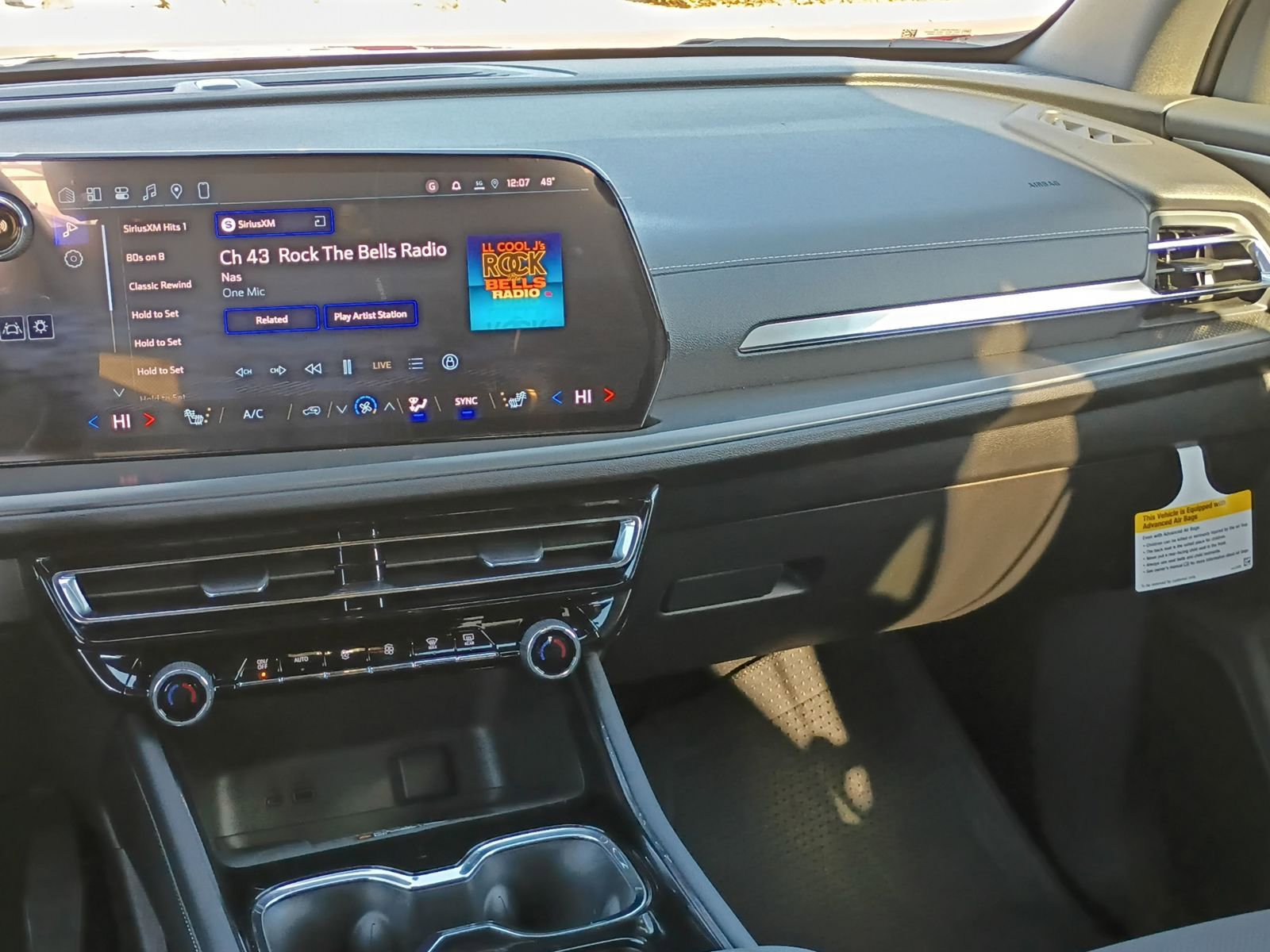 New 2026 Chevrolet Traverse LT w/ Midnight/Sport Edition image 27