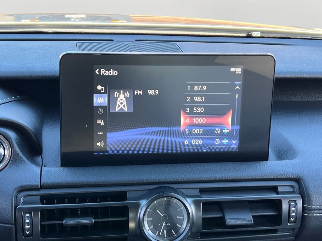 Certified 2025 Lexus IS 350 F Sport image 19