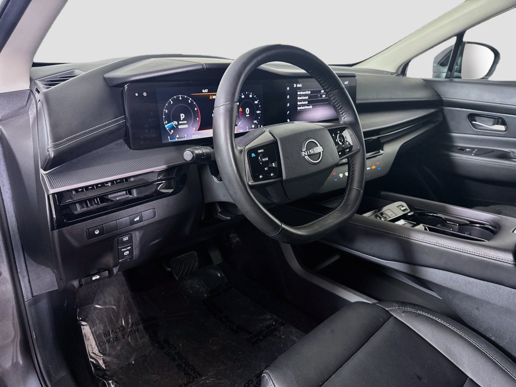 Used 2025 Nissan Murano SV AWD/4WD image 23