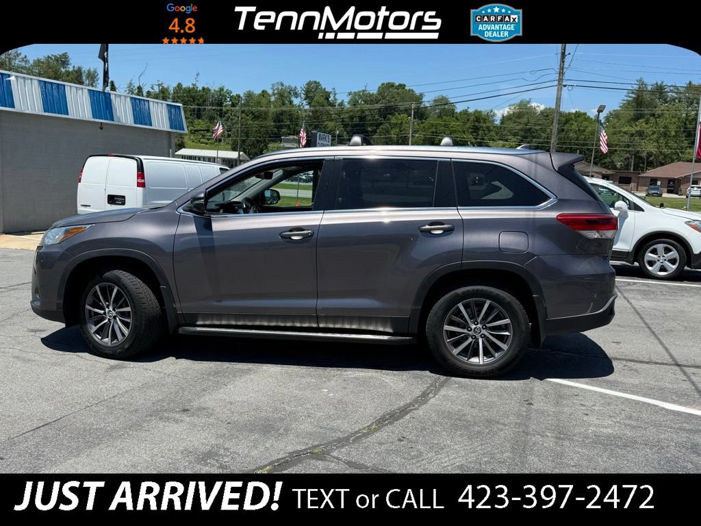 Used 2019 Toyota Highlander XLE AWD/4WD image 8