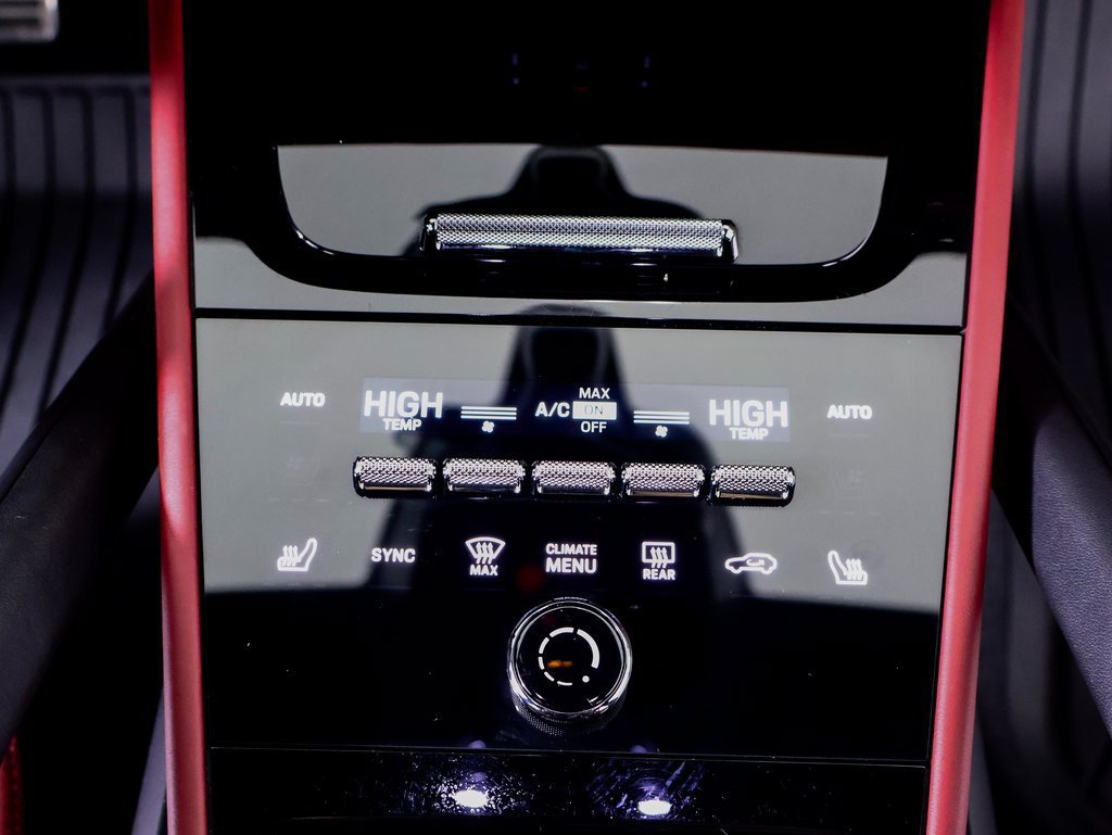 Certified 2024 Porsche Cayenne S AWD/4WD image 18