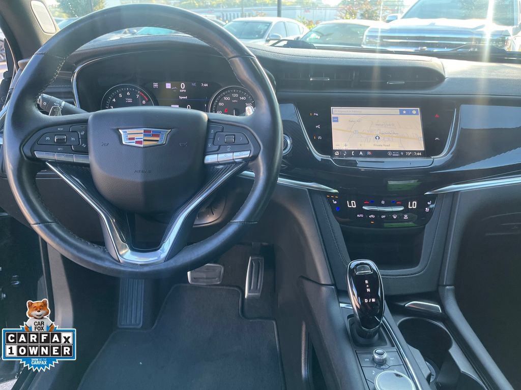 Used 2024 Cadillac XT6 Sport w/ Technology Package AWD/4WD image 24
