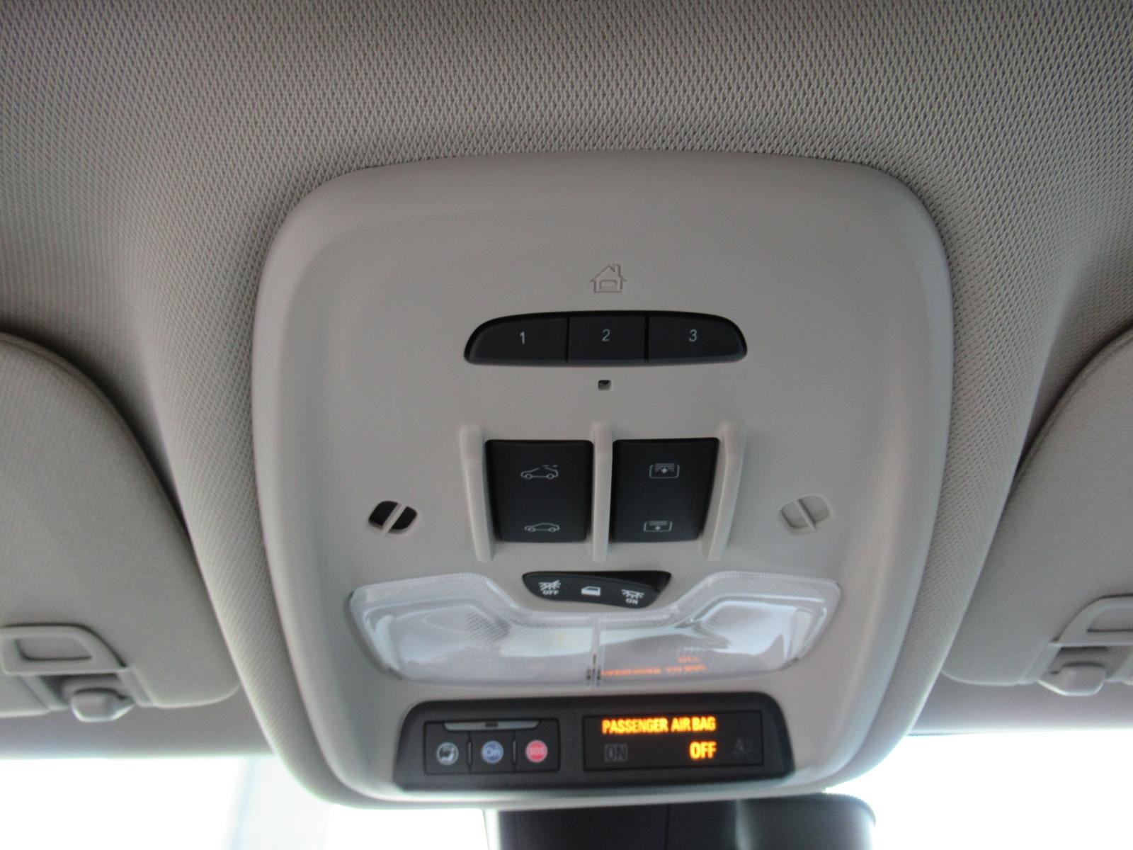 Used 2026 Buick Encore GX Avenir w/ Avenir Technology Package FWD image 27