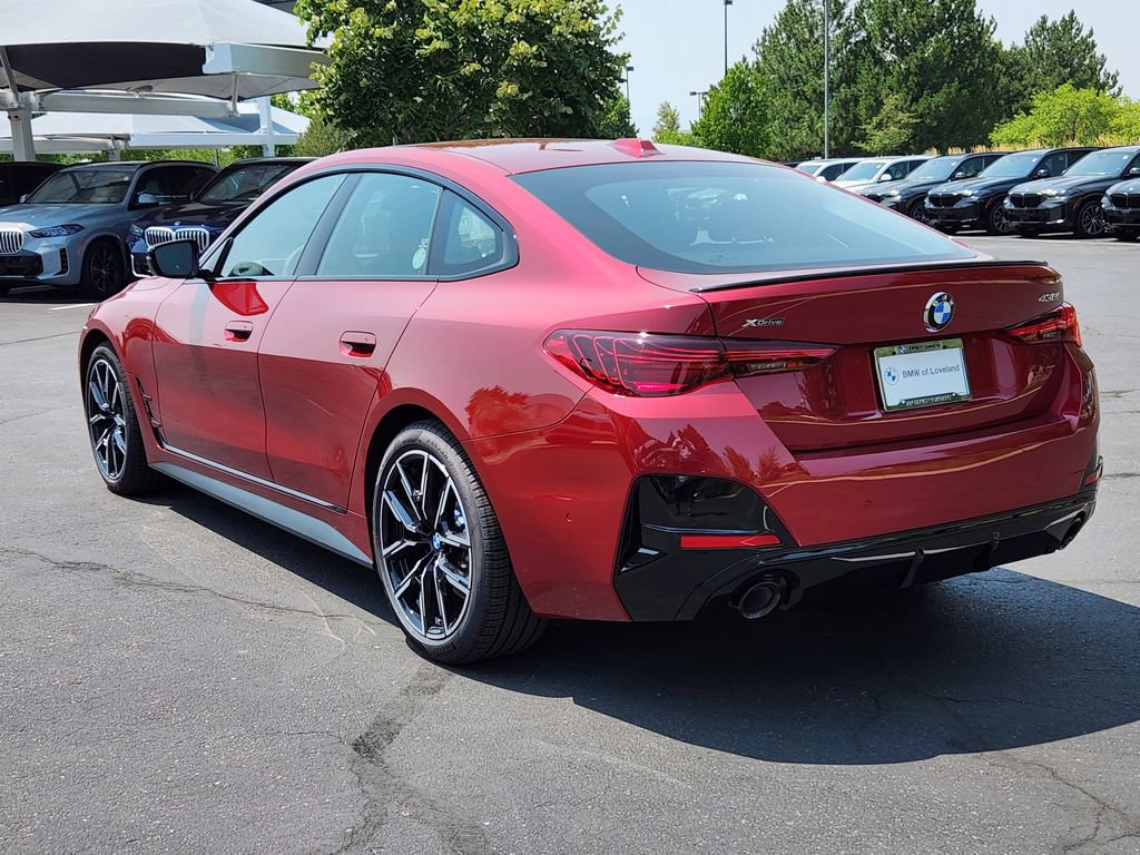New 2026 BMW 430i xDrive w/ M Sport Package AWD/4WD image 3